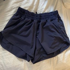 Lululemon Tracker Short 4”